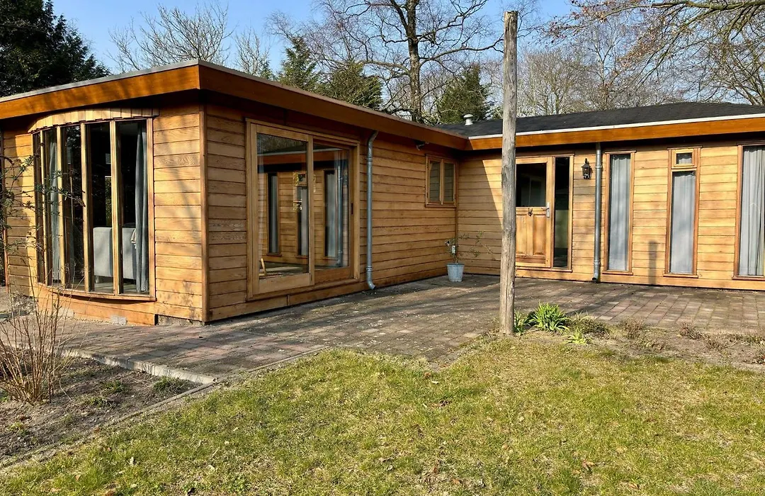 Bungalowpark Het Verscholen Dorp-1
