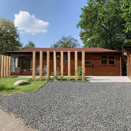 Bungalowpark Het Verscholen Dorp-3